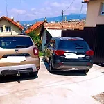 Garden Free Parking